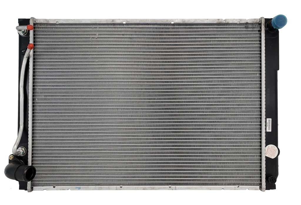 04-05 Toyota Sienna 3.3L Replaces OE Radiator with Aluminum Tanks and Core Without Tow Package